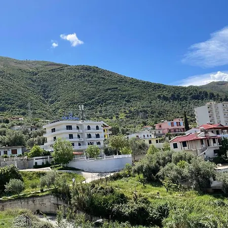 Tona Apartament Vlorë